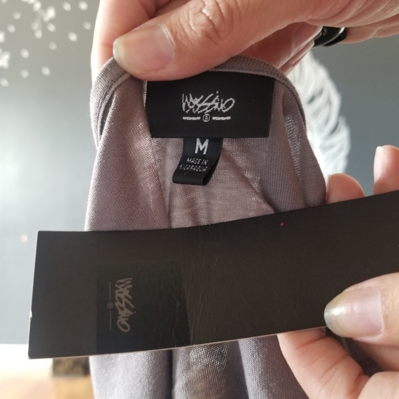 Mossimo Shimmery Tank - Picture 4 of 4